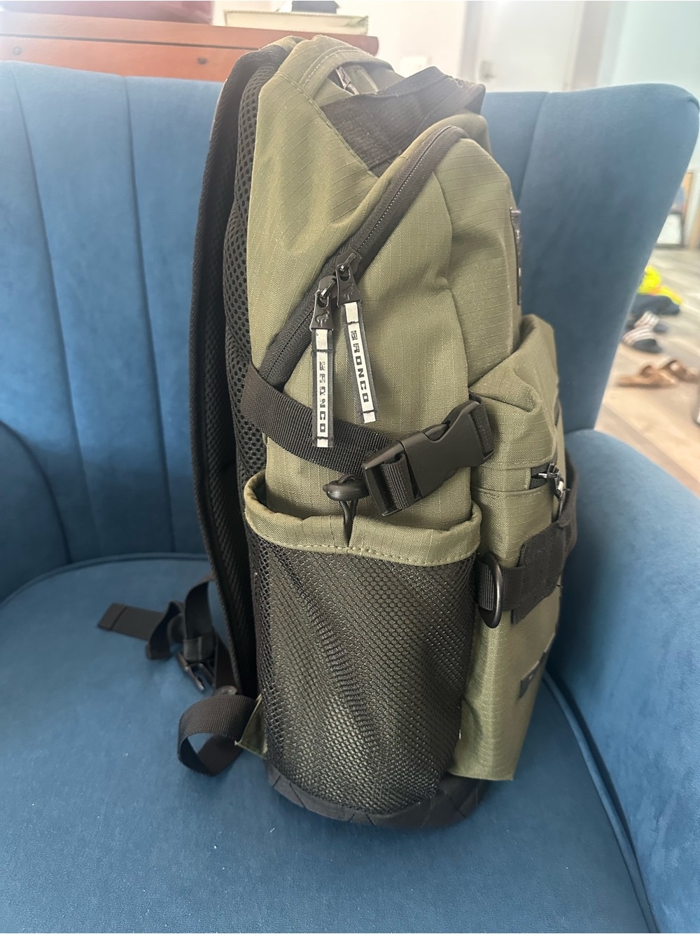 Ford Bronco Ripstop Smart Backpack - Picture 8 of 13